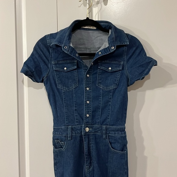 Lightly worn Mebon size S Jean jumpsuit short sleeve - Picture 2 of 16